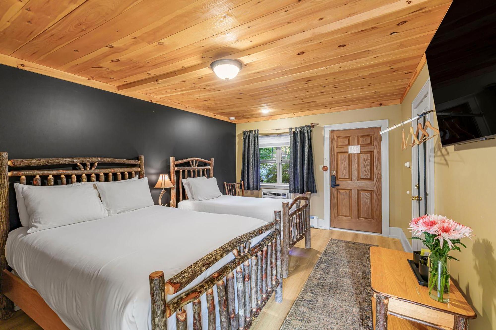 The Alpine Lodge North Creek Extérieur photo